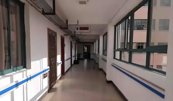 闺甜